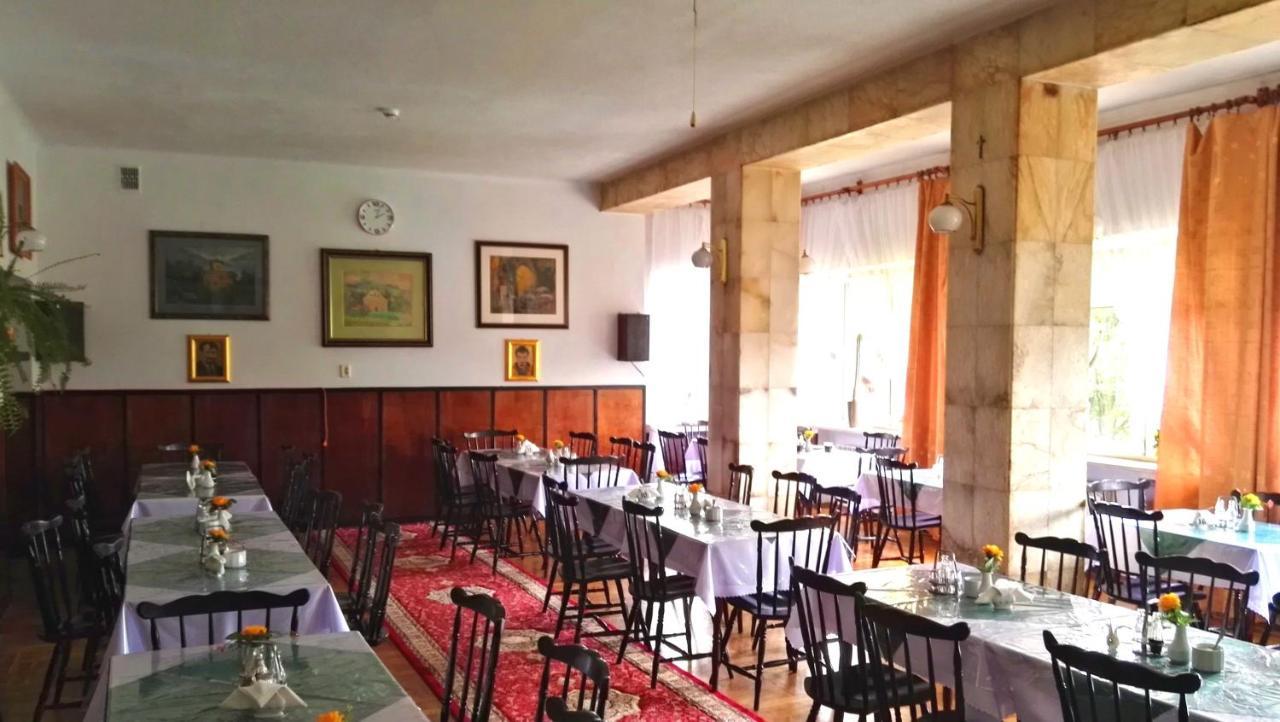 Domy Wczasowe Tryumfy Panzió Krynica-Zdrój Kültér fotó